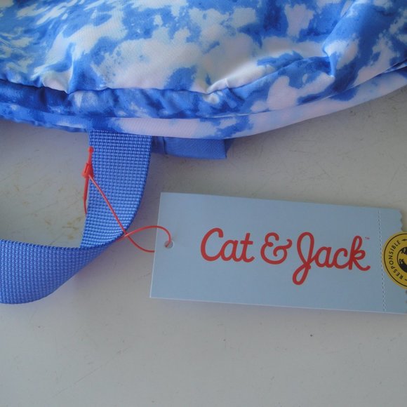 Cat & Jack BackPack Lightweight and roomy with padded straps - Picture 2 of 8